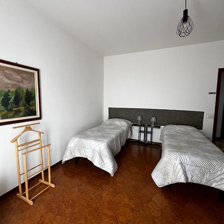 Bed and Breakfast R&B Emilia Cadeo Exterior foto